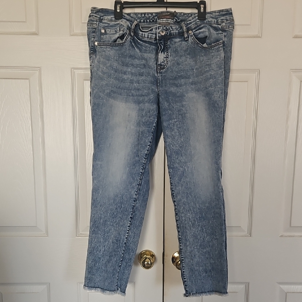 Torrid Blue Cropped Ankle Jeans with Raw Hem